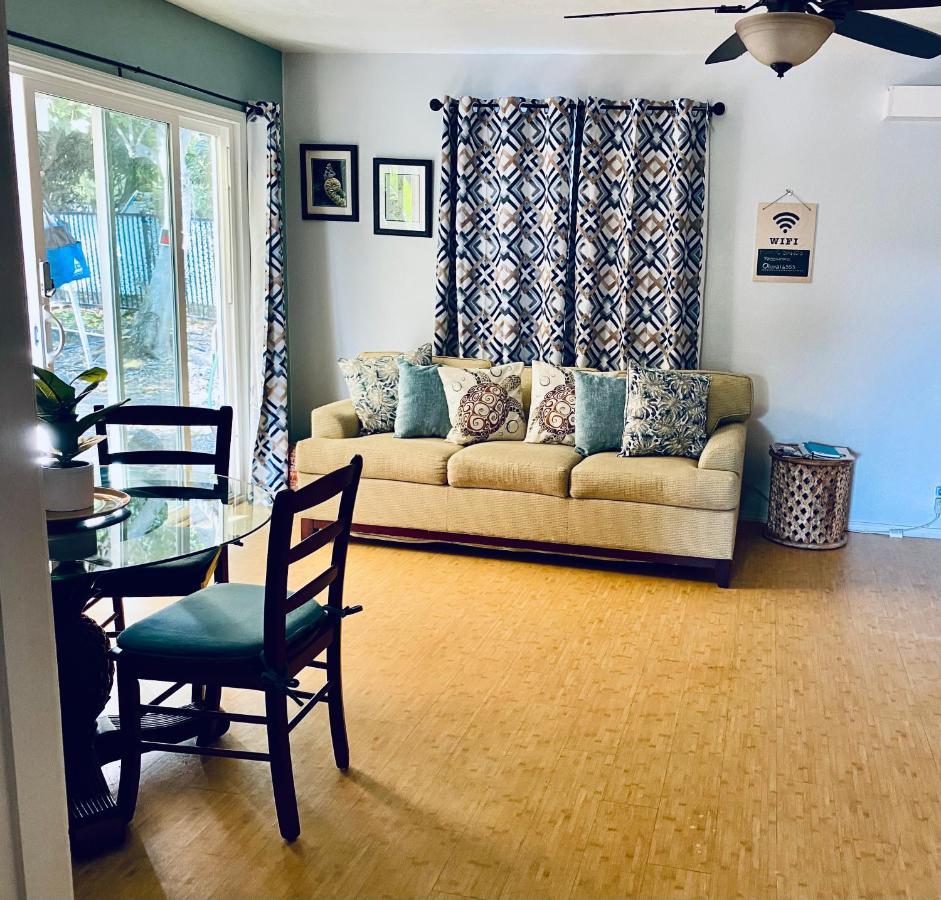 The Cozy Big Studio -30 Days Kailua-Kona Exterior photo